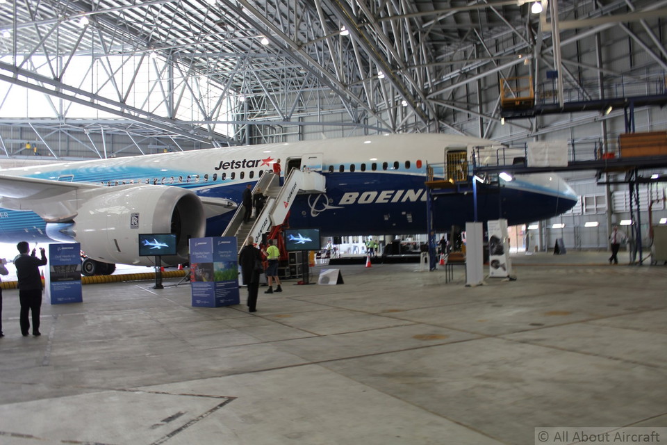 Boeing 787-8 N787BA