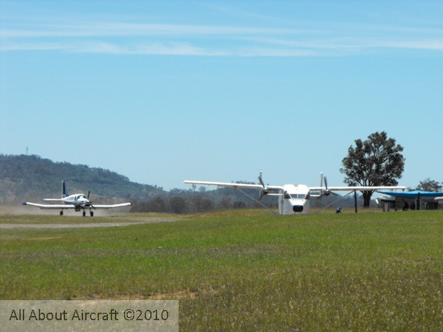 Taxiing in