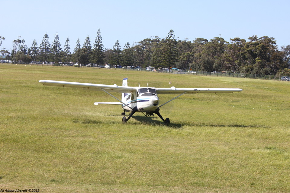 Taxiing in @ Moruya