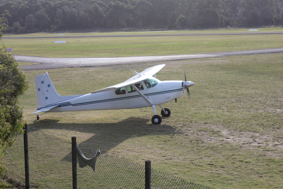Taxiing in @ Moruya
