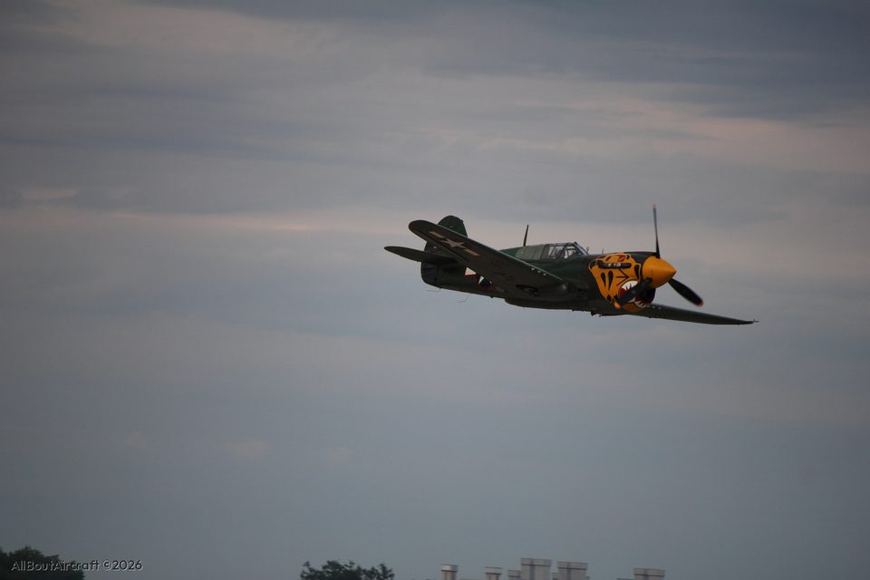 Curtiss P-40 Warhawk
