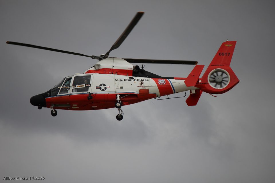 Coast Guard MH-65D Dolphin 6517