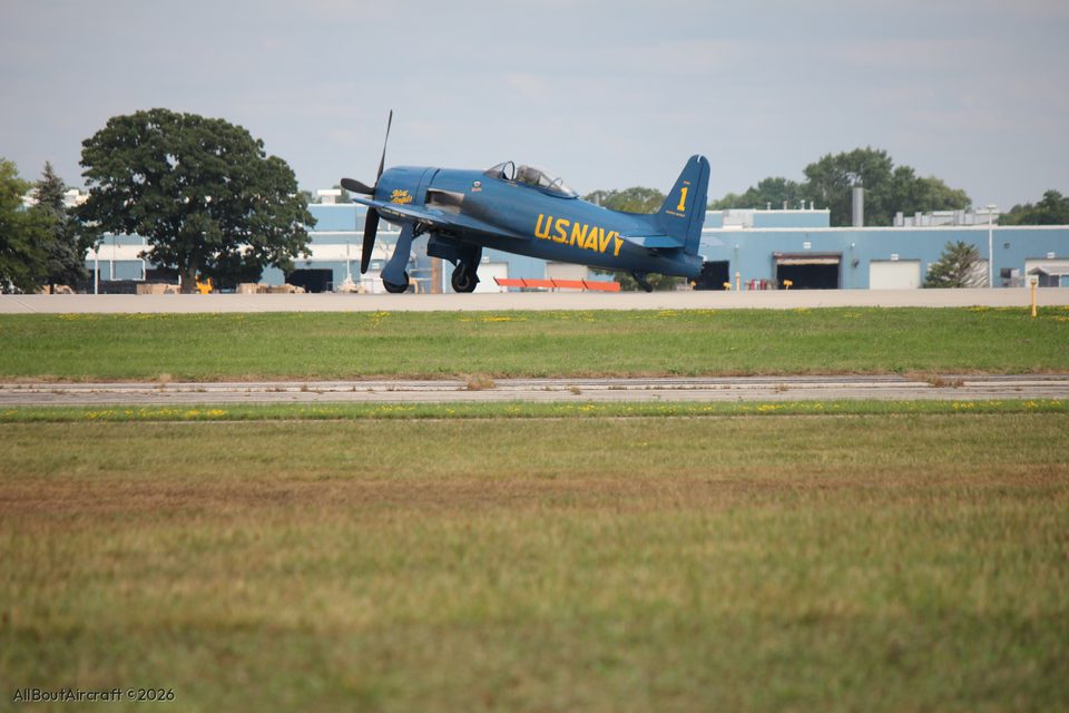 Grumman F8F Bearcat in Blue Angels colours