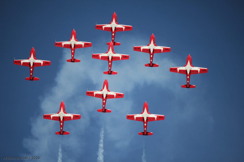 Snowbirds CT-114 Tutors
