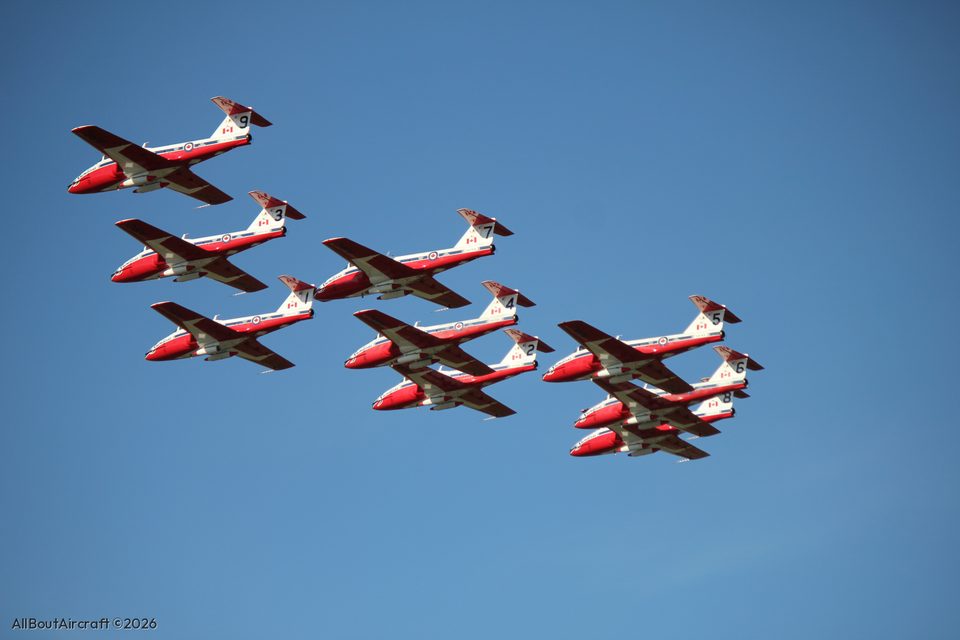 Snowbirds CT-114 Tutors