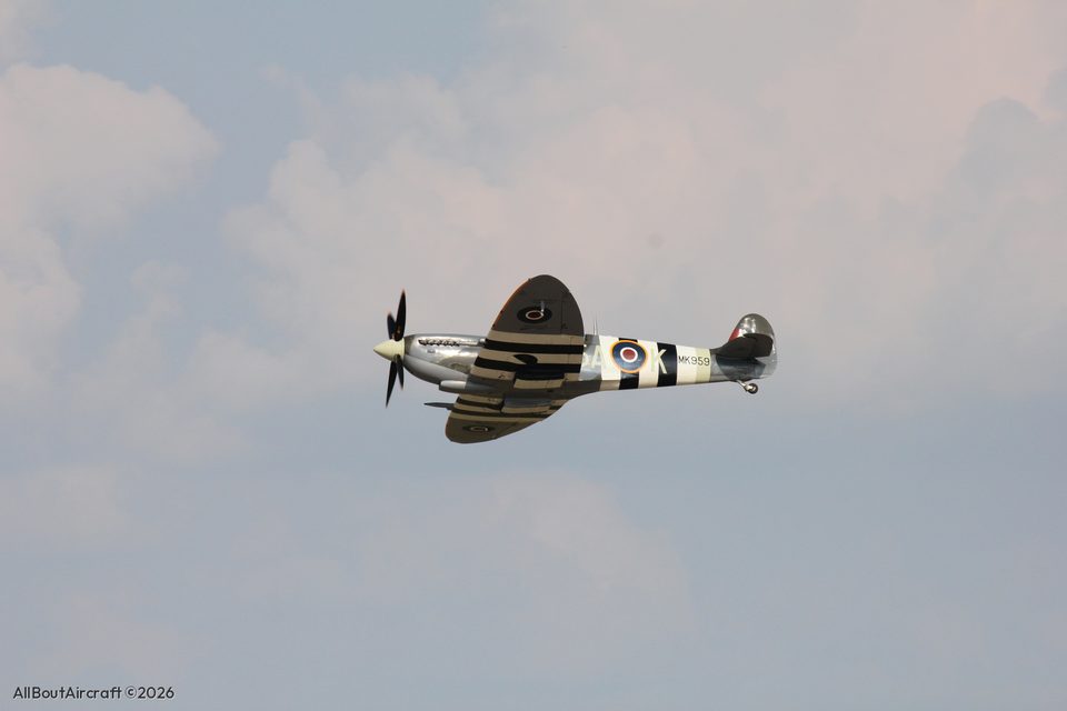 Supermarine Spitfire Tr.9 MK959