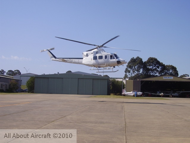 Bell 412 - VH-LLI